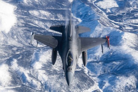 Norvegia anunta ca va dona Ucrainei sase avioane de lupta F-16