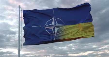 NATO promite Ucrainei un ajutor militar de 40 de miliarde de euro pentru anul viitor