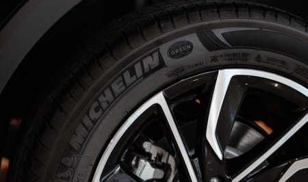 Secretul condusului fara stres: cum iti fac anvel<span style='background:#EDF514'>OPEL</span>e Michelin viata mai usoara?