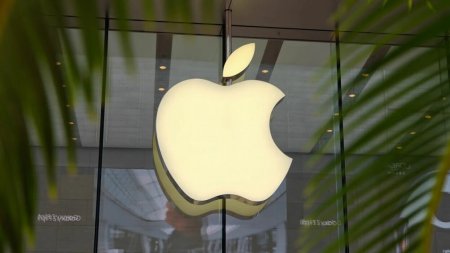 <span style='background:#EDF514'>APPLE</span> avertizeaza utilizatorii de iPhone asupra atacurilor de spionaj mercenar