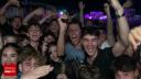 Tinerii au facut spectacol la cel mai asteptat festival de muzica urbana al verii. Plaja de la Costinesti, luata cu asalt