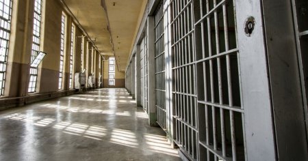 Pedofilul din Floresti, adus din Marea Britanie si transportat direct la Penitenciarul Rahova. Abuza sexual copii in tabere scolare