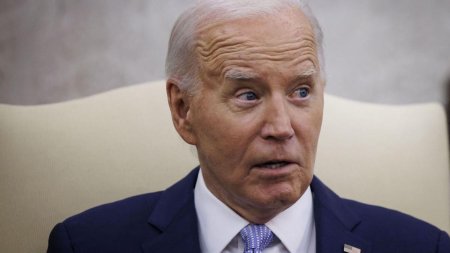 Biden continua seria gafelor, dar insista sa candideze: S-a referit la Kamala Harris cu 