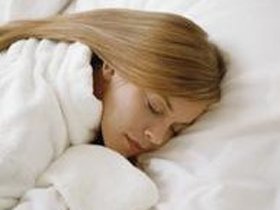 Dormitul cu aerul conditionat este bun sau nu? Ce ghiduri de urmat ofera specialistii