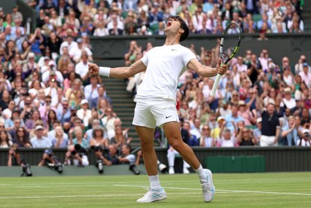 Carlos Alcaraz, victorie cu Medvedev si calificare in finala » Isi va apara titlul la Wimbledon: Am avut emotii la inceput, m-a dominat