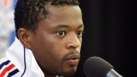 Fotbalistul Patrice Evra, condamnat la 12 luni de inchisoare cu suspendare pentru ca si-a abandonat familia