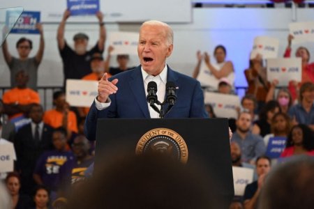 Cum sa faci campanie impotriva lui Trump sau cum sa-l ataci. Marea dilema cu care se confrunta Joe Biden si echipa sa