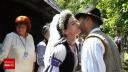 Nunta traditionala la Muzeul Etnografic din Cluj-Napoca. Vizitatorii muzeului au putut sa se alature petrecerii
