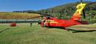 Un elicopter Black Hawk intervine sa stinga un incendiu de vegetatie uscata in Bacau