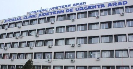 <span style='background:#EDF514'>PANA DE CURENT</span> la Spitalul Judetean Arad din cauza caniculei: sistemul informatic a fost afectat, iar climatizarea oprita