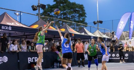 BCR Sport <span style='background:#EDF514'>ARENA</span> Streetball Iasi: festival urban de sport la Iulius Mall