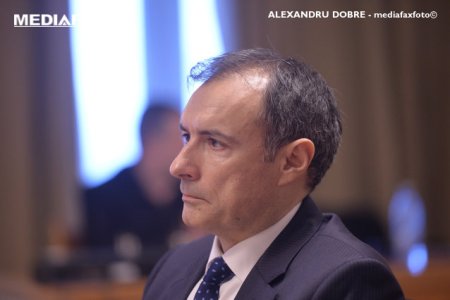 DNA a extins <span style='background:#EDF514'>URMARIRE</span>a penala in dosarul care ii vizeaza de Florian Coldea si Dumitru Dumbrava