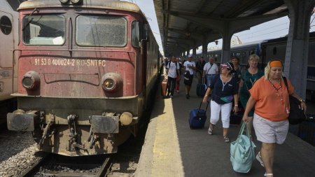 Lucrarile la calea ferata Pitesti-Golesti, prelungite. Trenurile Bucuresti-Pitesti circula deviat