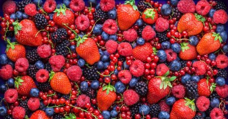 Un fruct delicios ne poate ajuta sa <span style='background:#EDF514'>DORMI</span>m mai bine vara! Este foarte indragit de romani