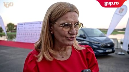 Elisabeta Lipa la prezentarea lotului olimpic de canotaj