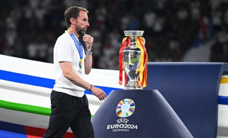 Southgate demisioneaza din functia de selectioner al Angliei dupa <span style='background:#EDF514'>INFRANGERE</span>a din finala Euro