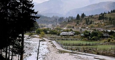 Satul din Romania demolat in doar trei zile! Oamenii au fost nevoiti sa isi gaseasca alte locuinte