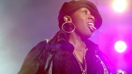 NASA a trimis pe <span style='background:#EDF514'>VENUS</span> o melodie lansata de Missy Elliott