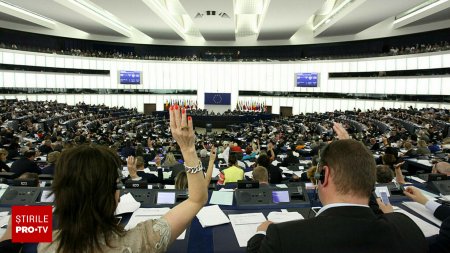 Cum s-au <span style='background:#EDF514'>IMPARTIT</span> grupurile politice in noul Parlament European. Formatiunea extremista creata de Viktor Orban, printre forte