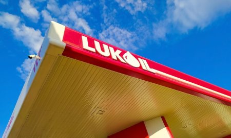 Lukoil nu mai livreaza petrol Ungariei dupa ce Ucraina a inasprit sanctiunile vizand compania ruseasca