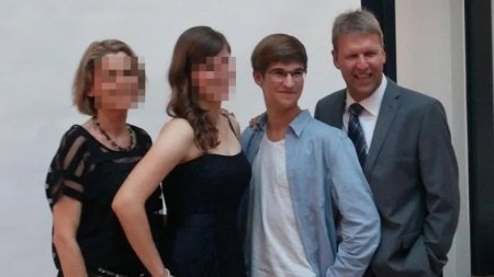 Germanul care si-a ucis <span style='background:#EDF514'>SOACRA</span> si fiul si si-a ranit grav fiica si sotia, incercand sa le omoare si pe ele, falimentase familia si pierduse milioane de euro