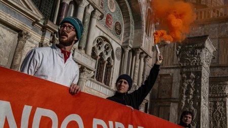 Cinci militanti ecologisti, membri ai Just Stop Oil, condamnati la pedepse de 4 si 5 ani de inchisoare in Marea Britanie