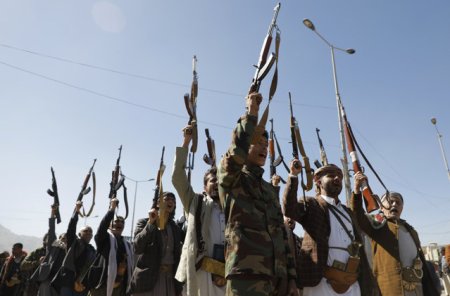 Rebelii Houthi din Yemen revendica atacul cu drona asupra Tel Aviv