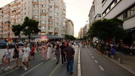 In weekendul 20-21 iulie, Strazi deschise, Bucuresti - Promenada Urbana transforma Calea Victoriei intr-o oaza urbana de relaxare si distractie