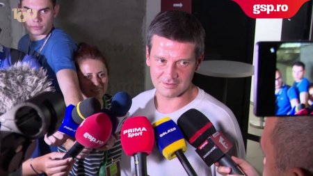 Rapid - CFR Cluj. Cristian Chivu, reactie dupa meciul Rapidului cu CFR: 