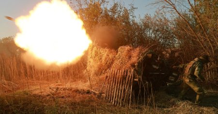 Rusii au cucerit un sat din regiunea Harkov, care le-ar putea deschide drumul catre raul Oskil. Fortele ruse avanseaza foarte lent in mai multe sectoare ale frontului