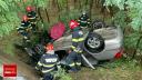 Accident cu 5 victime in Botosani. Un copil si 4 adulti au fost raniti dupa ce masina in care se aflau s-a rasturnat | FOTO