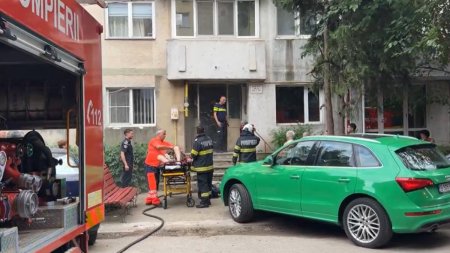 Incendiu violent in <span style='background:#EDF514'>ALEXANDRIA</span>: 16 persoane au fost evacuate, iar un barbat a ajuns la spital