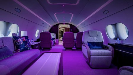 Avionul de petrecere din Dubai, pentru super-bogatii lumii. Se in<span style='background:#EDF514'>CHIRI</span>aza pentru 15.000 de dolari pe ora
