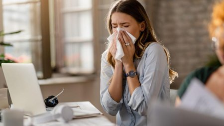 Gripa, Covid-19 si alte infectii respiratorii. Numarul imbolnavirilor a crescut cu 50% in ultimele zile