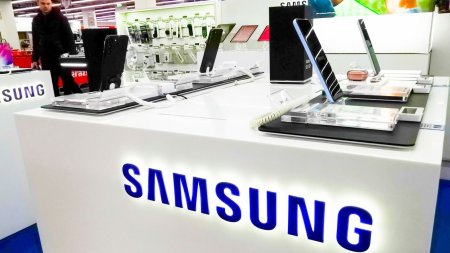 <span style='background:#EDF514'>SAMSUNG</span> vrea sa creeze asa-zise telefoane AI. Compania anunta ca dispozitivele vor fi radical diferite