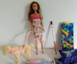 Mattel lanseaza prima <span style='background:#EDF514'>PAPUSA</span> Barbie nevazatoare: Un pas bizar spre incluziune