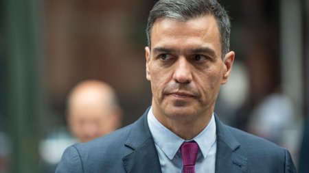 Pedro Sanchez va fi <span style='background:#EDF514'>AUDIAT</span> la 30 iulie in ancheta care o vizeaza pe sotia sa