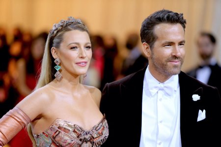 Ryan Reynolds a dezvaluit numele celui de-al patrulea copil pe care il are cu B<span style='background:#EDF514'>LAKE</span> Lively