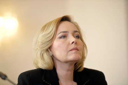 Carmen Dan se dezice de <span style='background:#EDF514'>LIVIU</span> Dragnea, dupa 25 de ani, si pleaca din partidul Miscarea Romania Suverana: Si-a batut joc