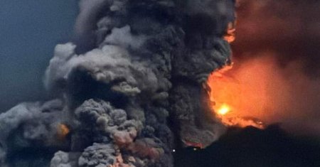 <span style='background:#EDF514'>VULCANUL</span> Etna a erupt si a dat peste cap circulatia avioanelor. Ce sunt nevoiti sa faca turistii de pe aeroportul din Catania