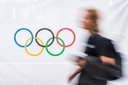 Rusia acuza Franta de paranoia pentru refuzul de a acredita unii jurnalisti rusi la Jocurile Olimpice