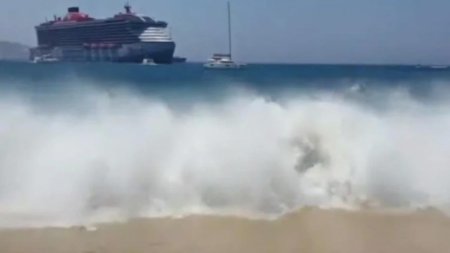Momente dramatice pe o plaja din Mykonos. Un feribot a provocat valuri uriase care au maturat totul in calea lor. Doi oameni raniti