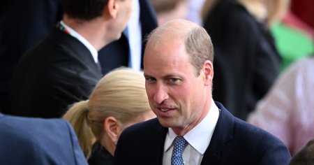 Care este <span style='background:#EDF514'>SALARIU</span>l anual incasat de Printul William. O suma uriasa ar urma sa incaseze si Printul Harry