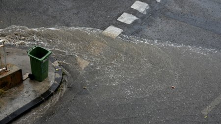 Cod galben de inundatii in Romania. Judetele care sunt vizate de avertismentul hidrologilor