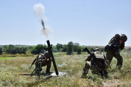 Rusia ofera locuitorilor din Moscova bonusuri de 22.000 de dolari daca merg sa <span style='background:#EDF514'>LUPTE</span> in Ucraina