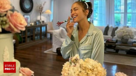 Jennifer Lopez, zi de nastere fara Ben Affleck. Cum si-a petrecut artista cea de-a 55-a aniversare. GALERIE FOTO & VIDEO