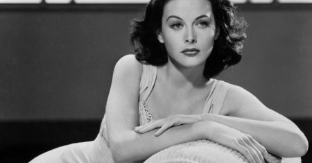 Hedy Lamarr, celebra actrita de la Hollywood care a ajutat la inventarea unei tehnologii ce a dus la <span style='background:#EDF514'>DEZVOLTARE</span>a WiFi-ului