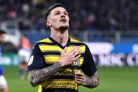 A semnat! Superlovitura data de Man: cel mai mare salariu oferit de club in ultimii 10 de ani » Dennis devine si cel mai bine platit roman din Serie A!