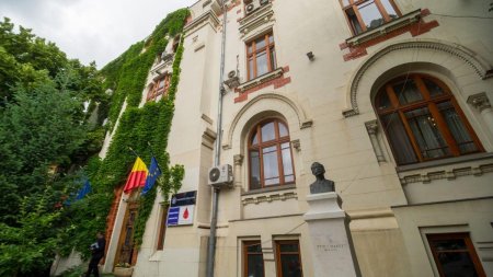 Ministerul Educatiei, reactie dupa ce un profesor de la Sfantul Sava a fost retinut pentu viol