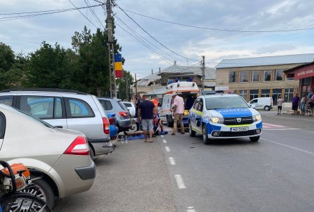 Barbat accidentat grav pe trecerea de pie<span style='background:#EDF514'>TONI</span> de o masina a politiei, in judetul Galati